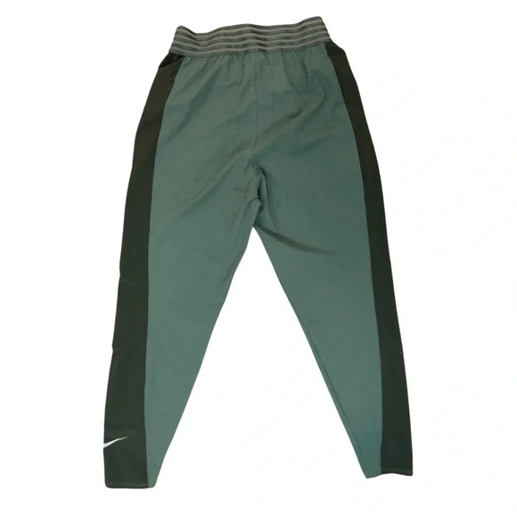 Nike Essential 7/8 Dri-Fit Pants in two-tone green size XS - Picture 4 of 7